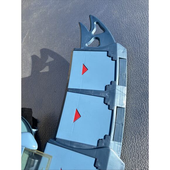yugioh card launcher T.G. Trident | Details Simply press a button on the bottom of the unit and the two surfaces come together for the Duel Monsters Tournament SKU B65P488 YU4 | Yu-gi-oh!